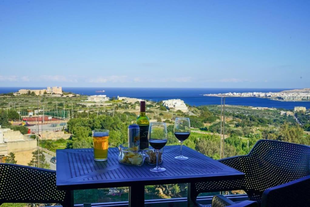 Your Escape: Where Every Sunrise Becomes A Memory Mellieħa Exteriér fotografie